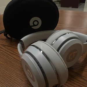 Beats Solo3